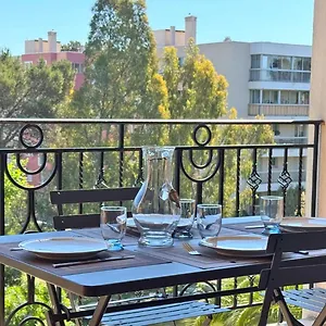 Port Marine Apartment