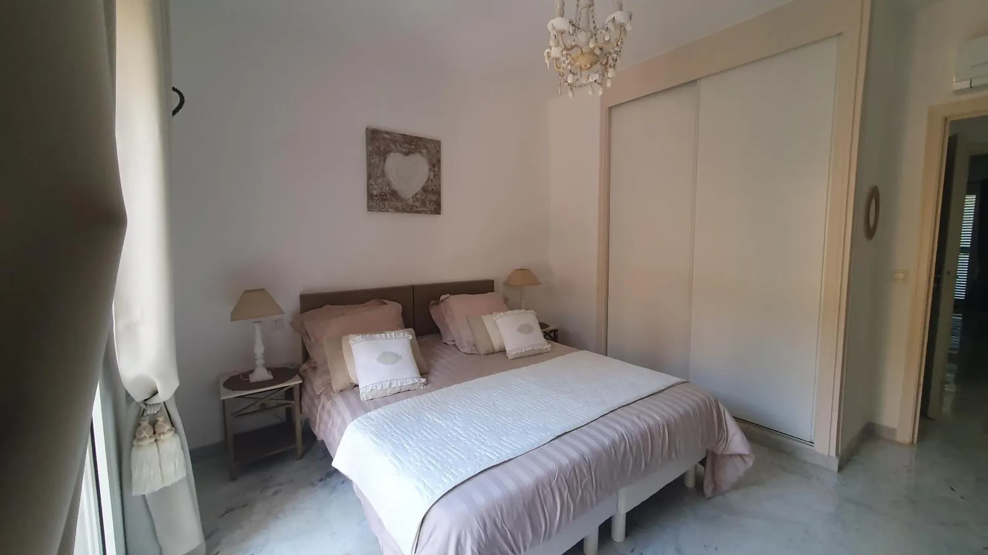 Appartement Grand Azur étoile marine Fnc Guicle à Sainte-Maxime 0*,
